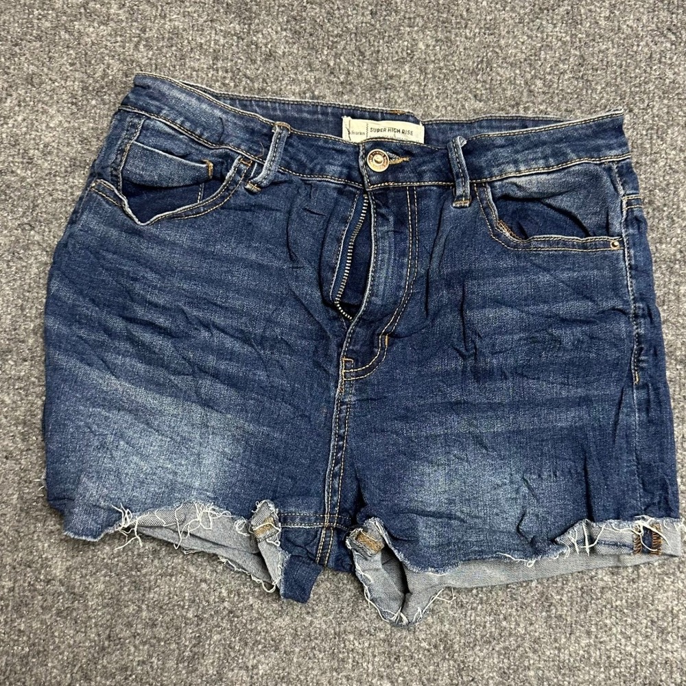 Stradivarius Shorts Womens Size 8 Blue Super High Rise Denim Raw Hem Cut Off